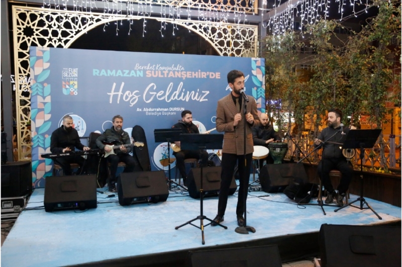 Sultangazi’de Mehmet Ercan’la Şiir Dinletisi ve Türkü Akşamı