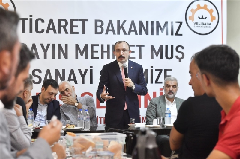 Ticaret Bakanı Mehmet Muş, Pendik
