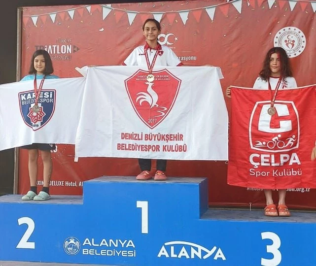 Bizim çocuklardan Triatlon Türkiye Şampiyonluğu