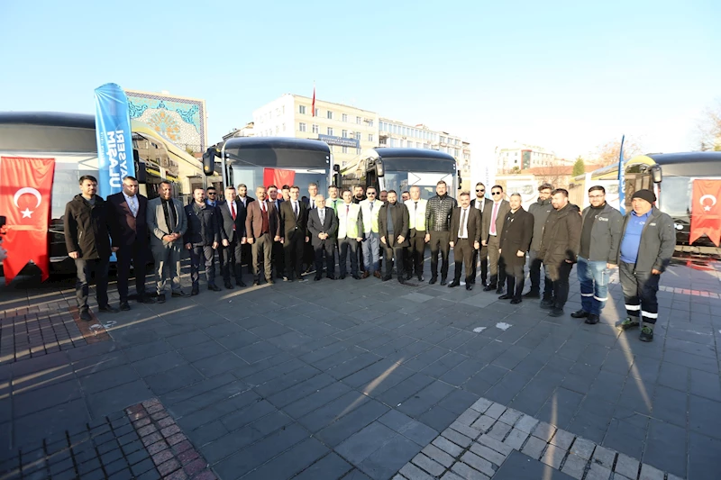 Kayseri Büyükşehir’in Ulaşım Filosuna 15 Yeni Elektrikli Körüklü Otobüs
