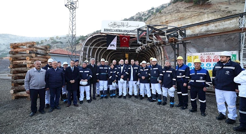 Bakan Işıkhan, 4 Aralık Dünya Madenciler Günü Vesilesi ile Çayırhan Yeraltı Maden Ocağı