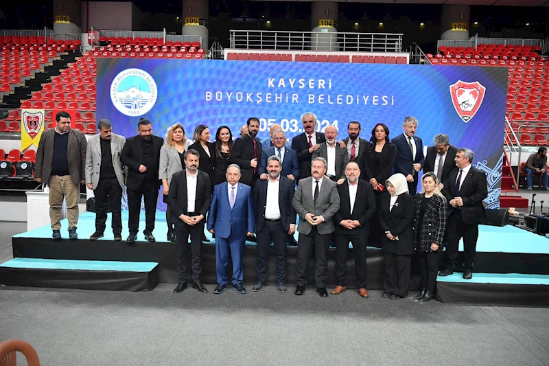 Başkan Büyükkılıç’tan Kayseri’de Bir İlk: Kuaför Güzellik Fuarı