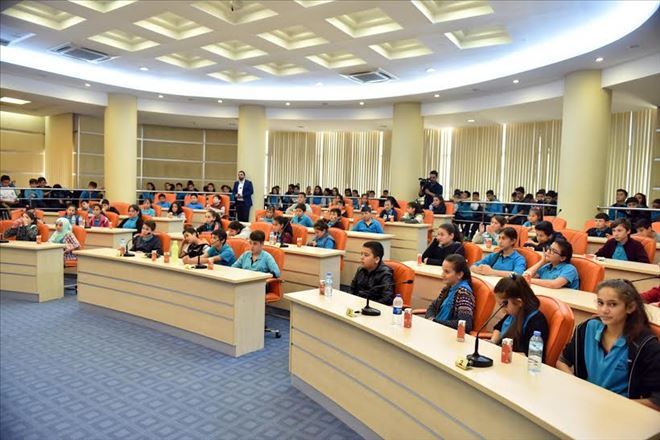 TÜTÜNCÜ´DEN ÖĞRENCİLERE NASİHAT