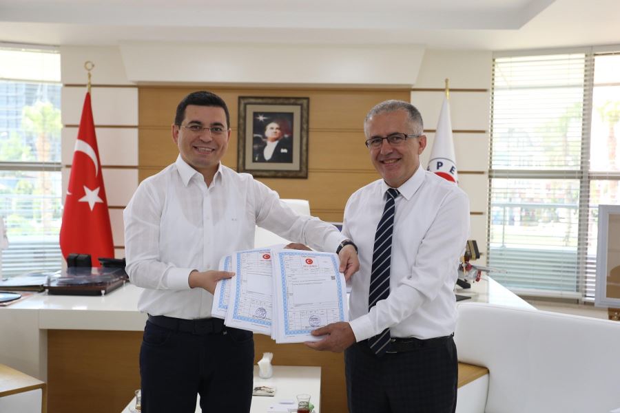 AKDENİZ SANAYİ SİTESİNDE YİNE TAPU SEVİNCİ