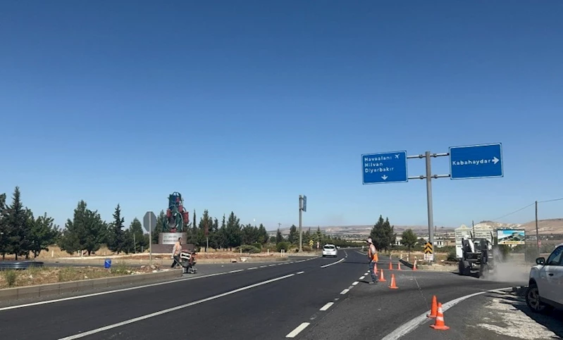 Şanlıurfa-Diyarbakır Yolu Kabahaydar Kavşağına Sinyalizasyon Sistemi Kuruldu