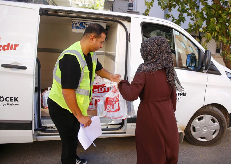 Çocuklar ‘Halk Süt’le büyümeye devam ediyor