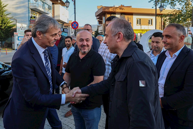 “İlçelerimizin beklentilerini karşılayacak adımları atmaya devam edeceğiz”