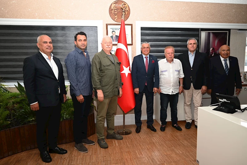 Eski Merkez Valisi Hasan Özdemir’den Başkan Topaloğlu’na ziyaret