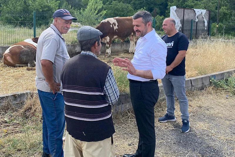 Belediye Başkanımız Özkan Çetinkaya Kurban Satış Alanını Ziyaret Etti