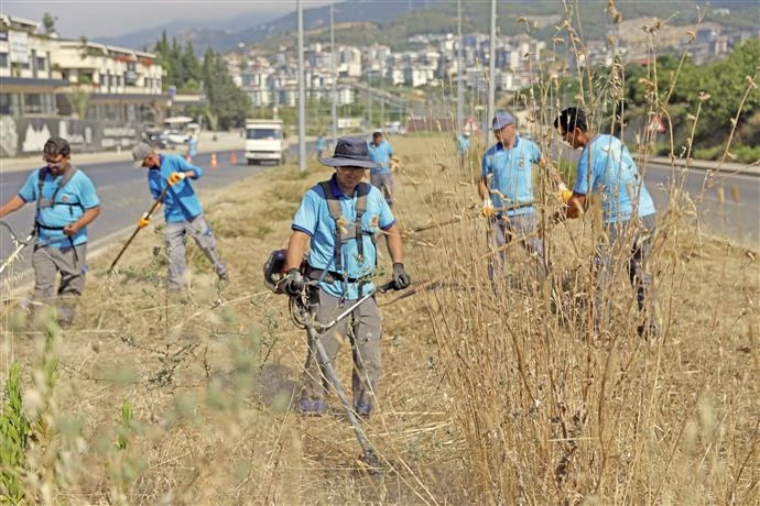 PARK VE BAHÇELER MÜDÜRLÜĞÜ’NDEN HUMMALI ÇALIŞMA