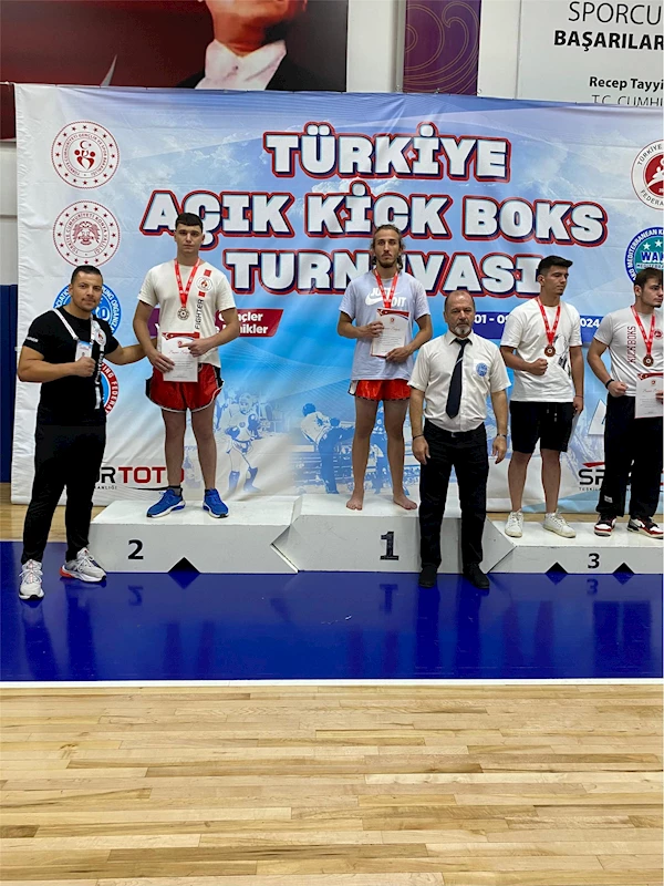 Kemer Belediyesi Kick Boks sporcularından büyük başarı