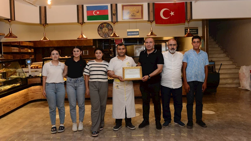 “Asrın Felaketini, Asrın Dayanışmasına Dönüştüren Hemşehrilerime Teşekkür Ediyorum”