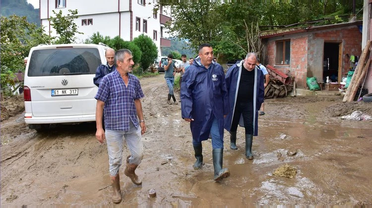 BAŞKANIMIZ, ARAKLI İLÇESİNİ ZİYARET EDEREK İNCELEMELERDE BULUNDU