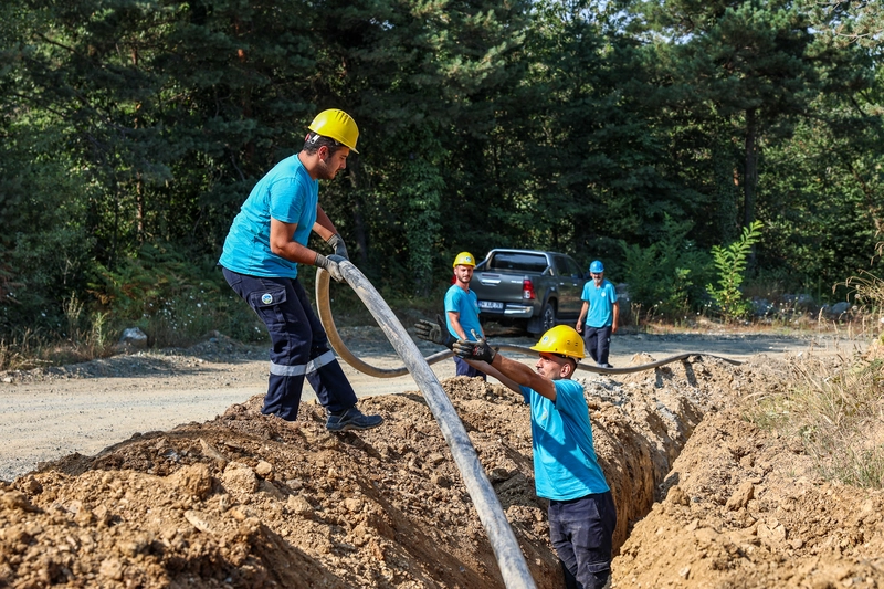Memnuniye Mahallesi’ne yeni kaynak ve 2 bin metrelik güçlü altyapı hattı