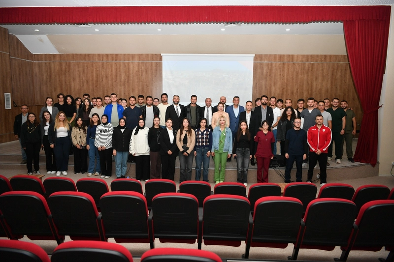 Büyükşehir’den ERÜ Veteriner Fakültesi Öğrencilerine Tanıtım Semineri