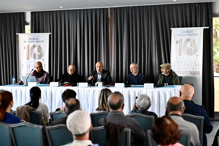 10. Antalya Edebiyat Günleri Etkinlikleri Tamamlandı