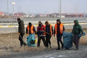 Şehir genelindeki temizlik çalışmalarımız aralıksız devam ediyor.