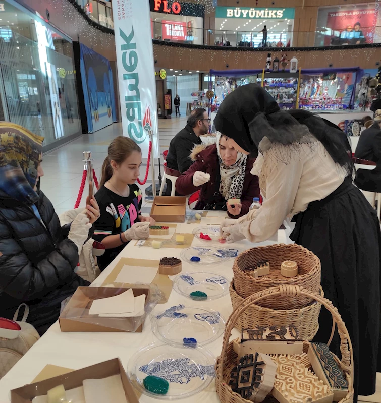 SAMEK’lerle sanat alışveriş merkezlerine taşındı