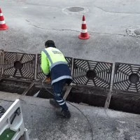 Büyükşehir’den sorunsuz altyapı için ızgara temizliği