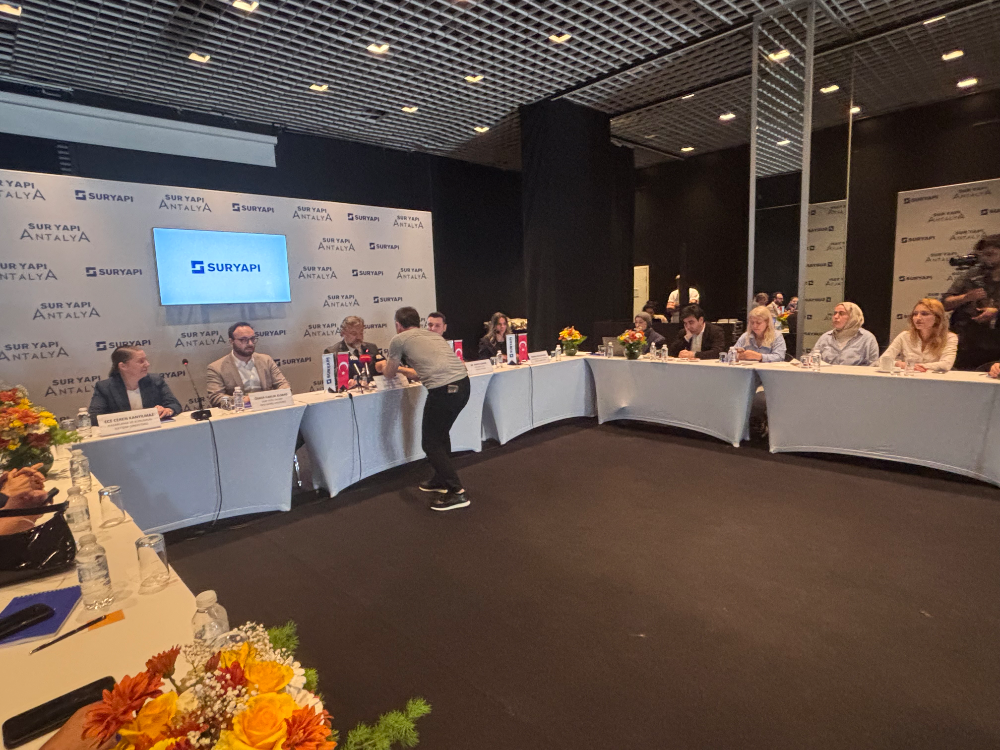 Sur Yapı Antalya’da 25.000 kişi yaşıyor