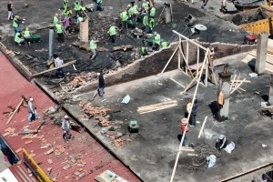 Belediye Başkanımız Sn. Bekir Aksun, Buğday Meydanı’nda yapılan çalışmaları inceleyerek esnaflarla bir araya geldi