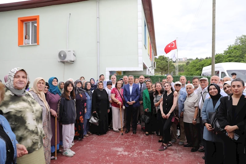 YAŞLILARIN EL EMEĞİ GÖZ NURU ÜRÜNLERİ SERGİLENDİ