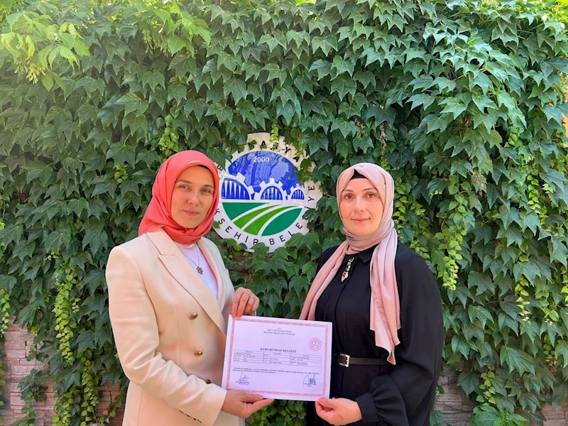 Sakarya’da engelsiz iletişime bir adım daha: İşaret dili kursu tamamlandı