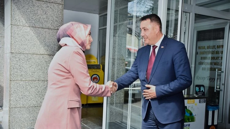 CUMHURİYET BAŞSAVCIMIZ SAYIN TUBA ERSÖZ ÜNVER’DEN BAŞKANIMIZA VEDA ZİYARETİNDE BULUNDU