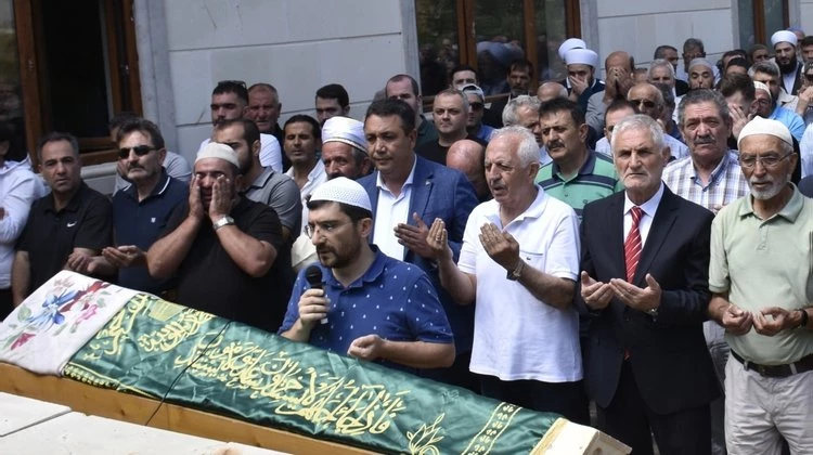 BAŞKANIMIZ, İLİMİZ DÖLEK KÖYÜ SAKİNLERİNDEN SEHER ARI