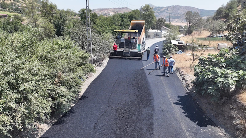 Dönüklü’nün Ana Caddesi Yenileniyor